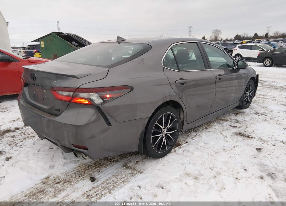 2024 TOYOTA CAMRY SE VIN: 4T1G11AK3RU194476