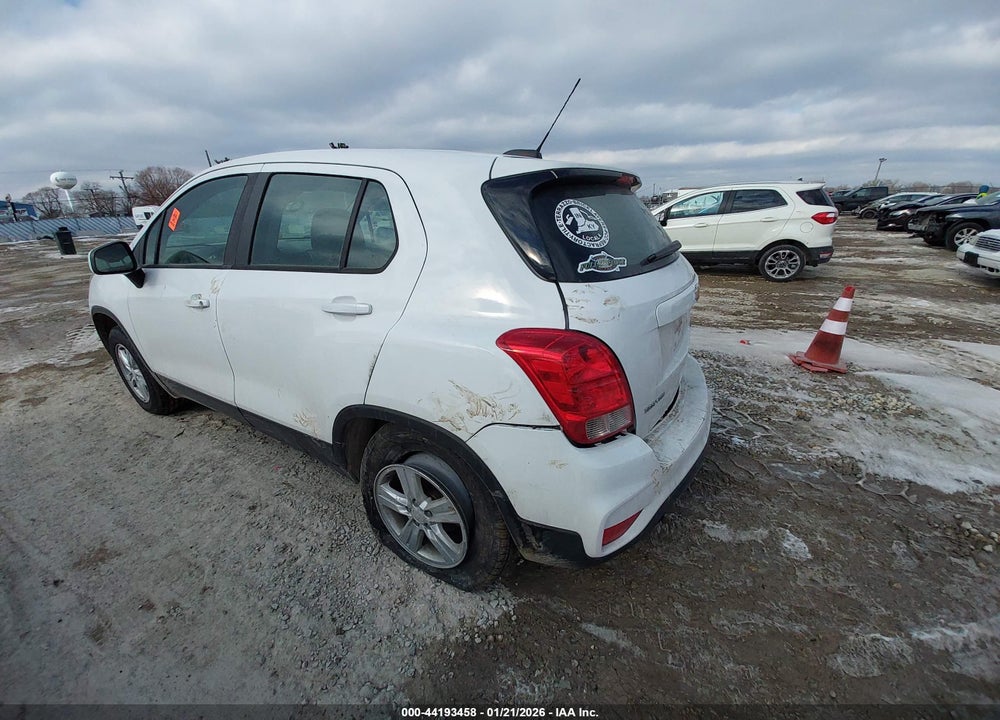 2018 CHEVROLET TRAX LS VIN: 3GNCJNSB3JL368741