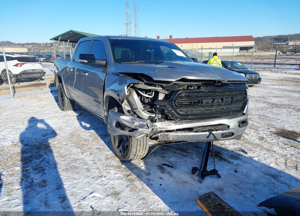 2021 RAM 1500 VIN: 1C6SRFHT5MN815083