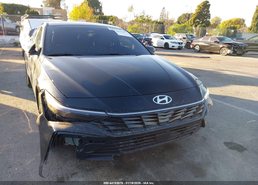 2025 HYUNDAI ELANTRA LIMITED VIN: KMHLP4DG2SU895795