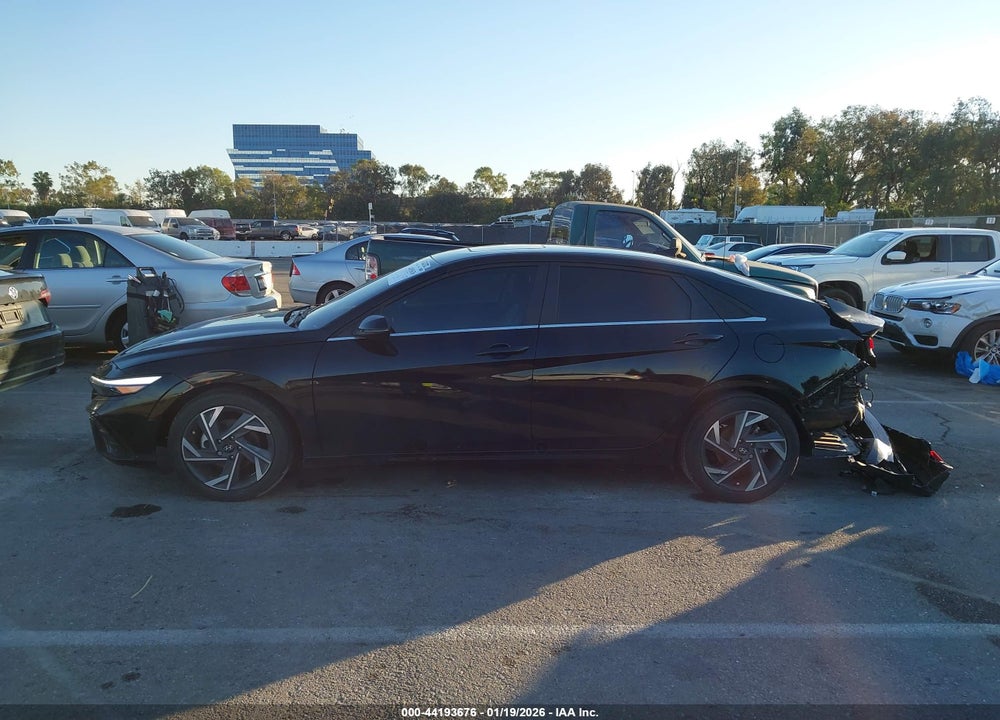 2025 HYUNDAI ELANTRA LIMITED VIN: KMHLP4DG2SU895795