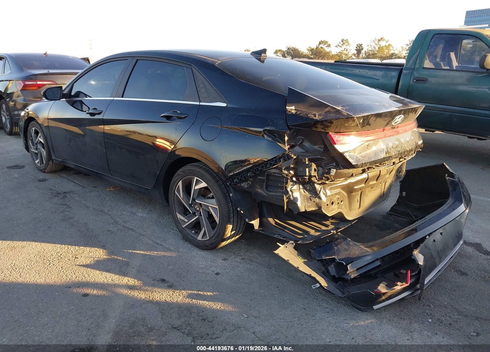 2025 HYUNDAI ELANTRA LIMITED VIN: KMHLP4DG2SU895795