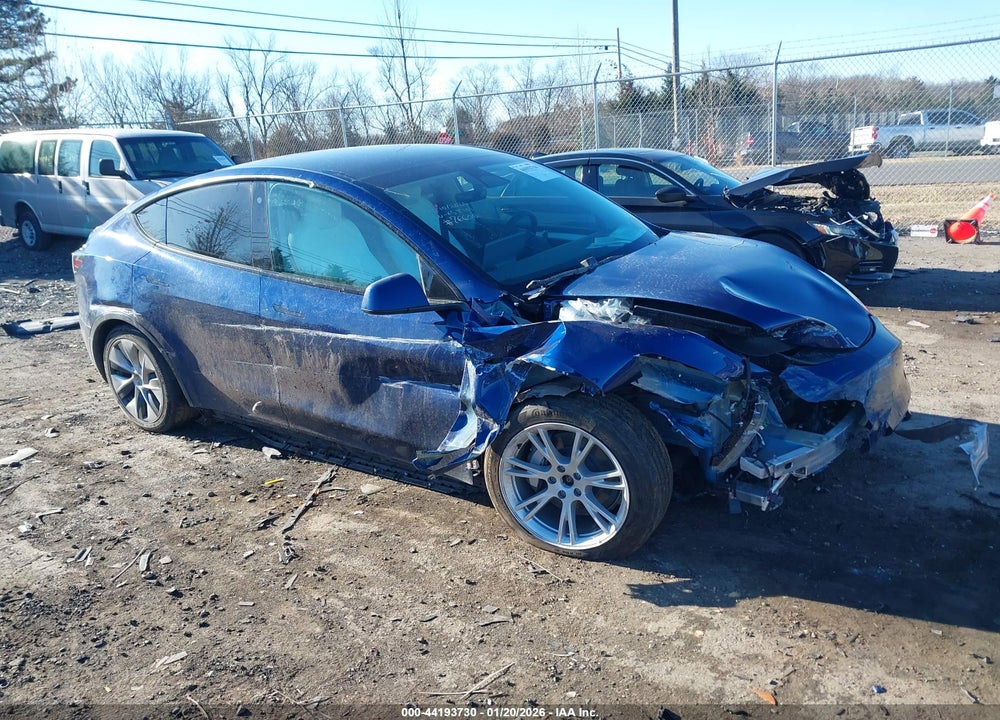 2023 TESLA MODEL Y AWD/LONG RANGE DUAL MOTOR ALL-WHEEL DRIVE VIN: 7SAYGAEE6PF683829