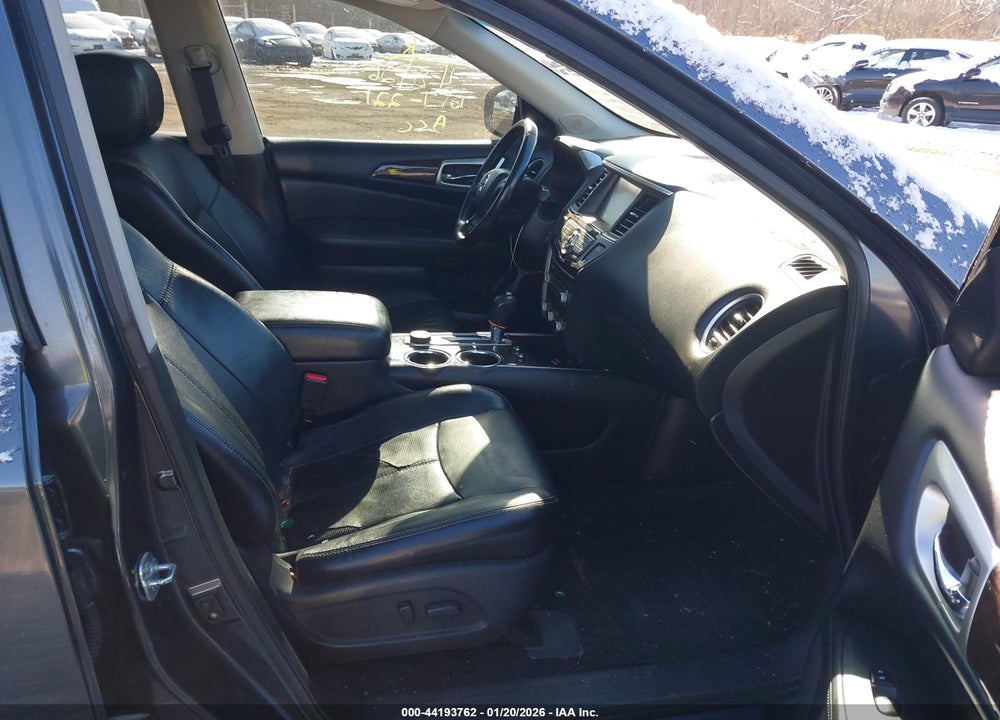 2014 NISSAN PATHFINDER PLATINUM VIN: 5N1AR2MM3EC611936