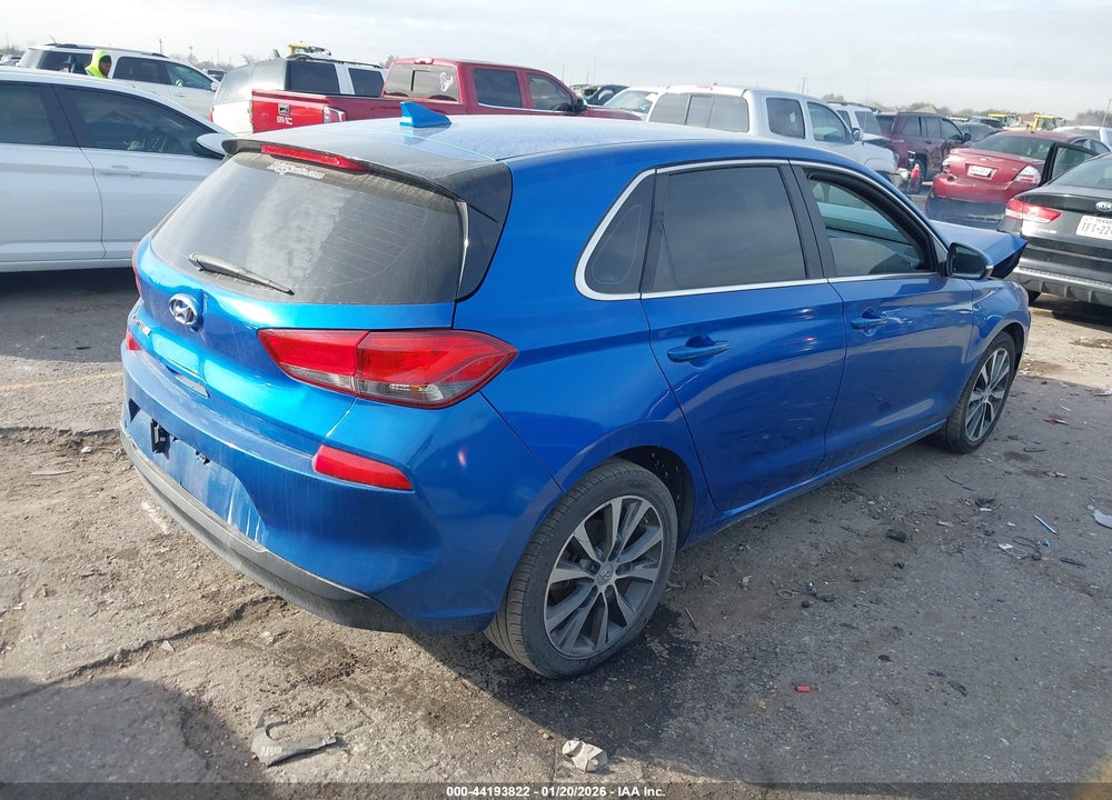2018 HYUNDAI ELANTRA GT VIN: KMHH35LE6JU011301