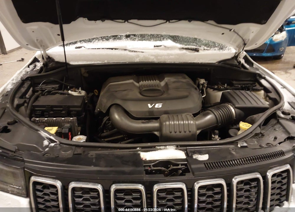2014 JEEP GRAND CHEROKEE OVERLAND VIN: 1C4RJFCG4EC266238