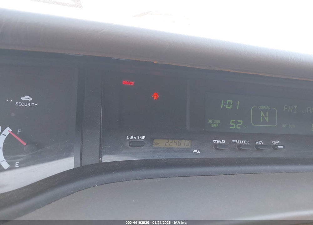 2002 TOYOTA AVALON XLS VIN: 4T1BF28B22U212642