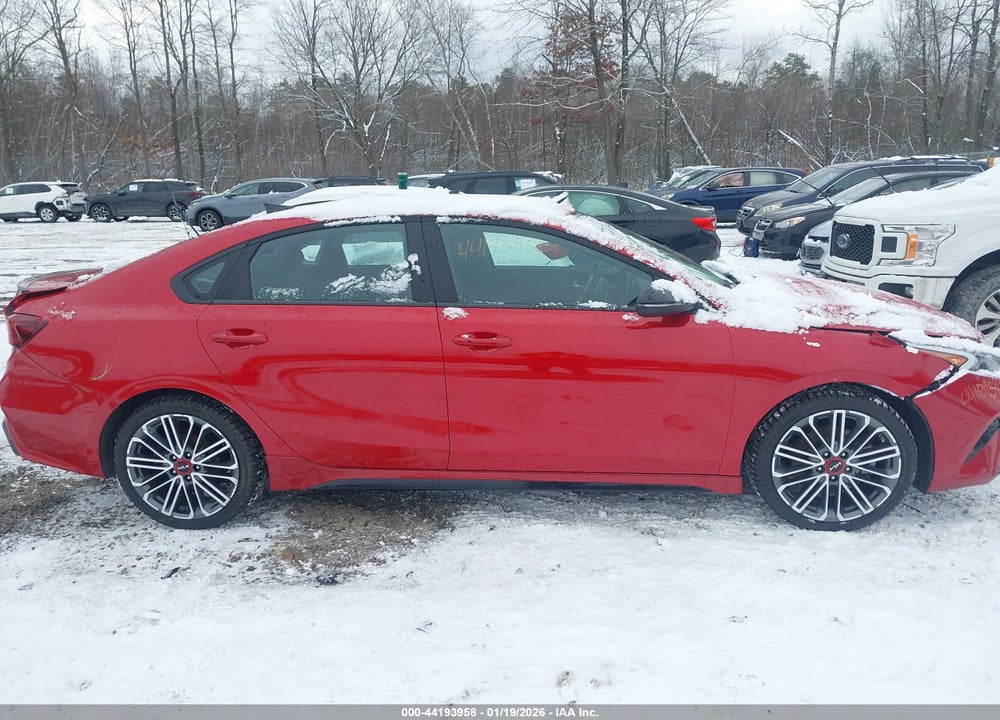 2024 KIA FORTE GT MANUAL VIN: 3KPF44AC3RE831916