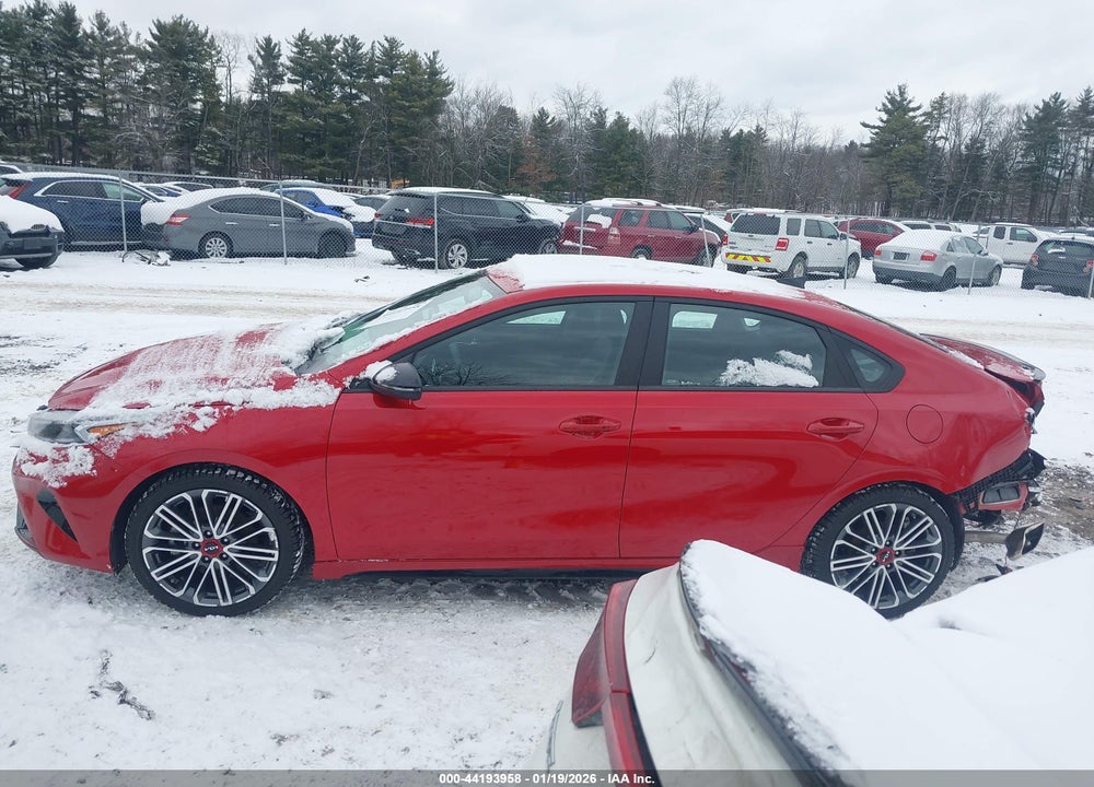 2024 KIA FORTE GT MANUAL VIN: 3KPF44AC3RE831916