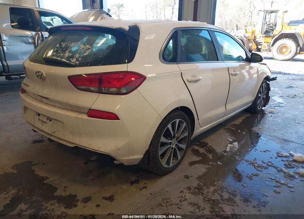 2019 HYUNDAI ELANTRA GT VIN: KMHH35LE5KU107020