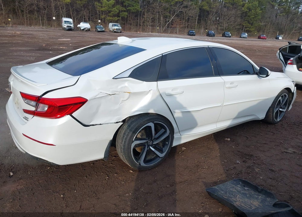 2018 HONDA ACCORD SPORT 2.0T VIN: 1HGCV2F30JA038837