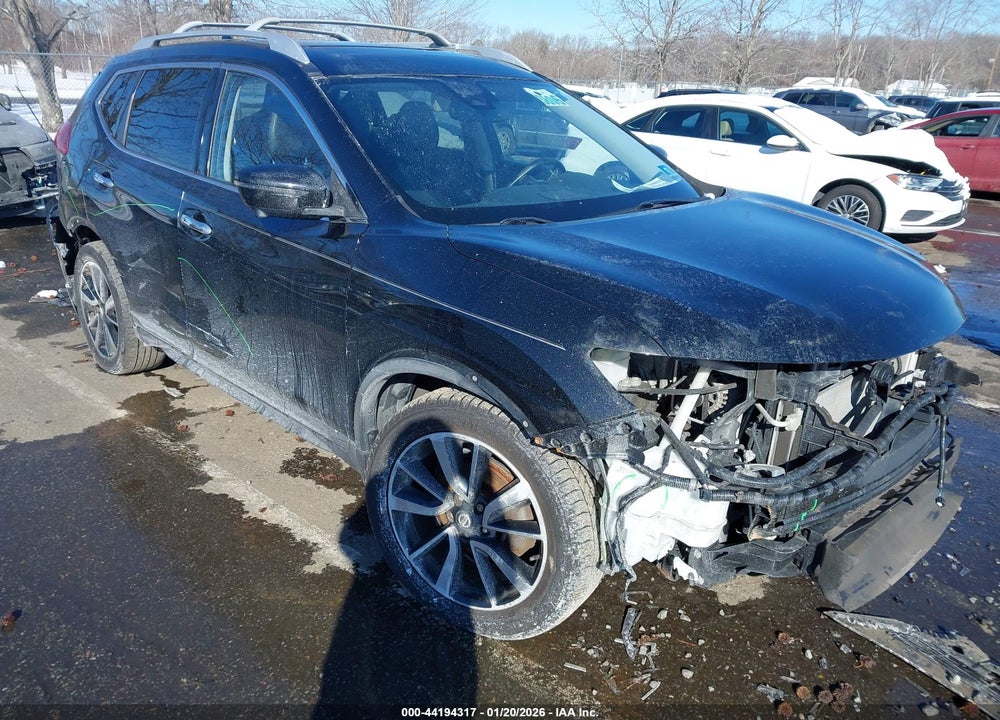2018 NISSAN ROGUE SL VIN: JN8AT2MV5JW348473