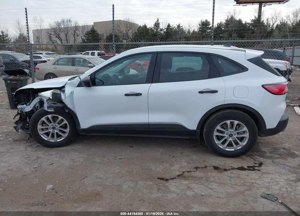2022 FORD ESCAPE S VIN: 1FMCU0F67NUB38837