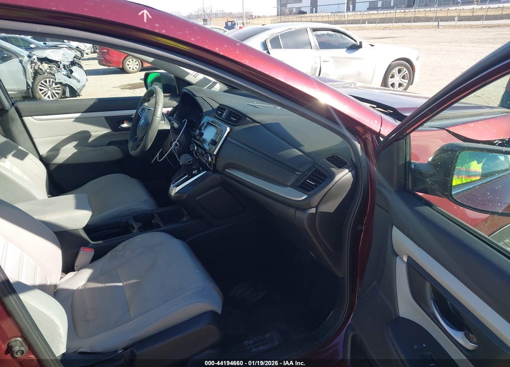 2018 HONDA CR-V LX VIN: 2HKRW5H3XJH423397