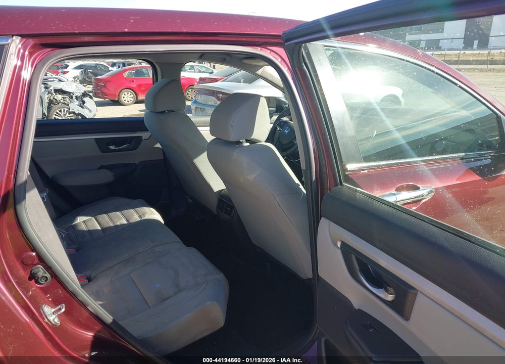 2018 HONDA CR-V LX VIN: 2HKRW5H3XJH423397