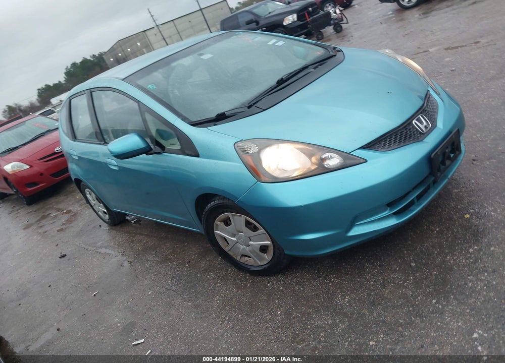 2012 HONDA FIT VIN: JHMGE8H30CC024975