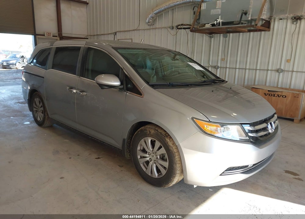 2016 HONDA ODYSSEY SE VIN: 5FNRL5H34GB137321