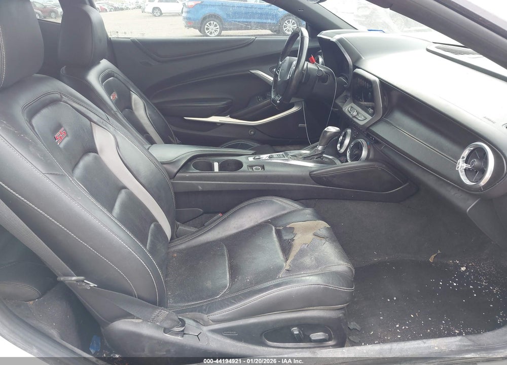 2018 CHEVROLET CAMARO 2SS VIN: 1G1FH1R76J0179812