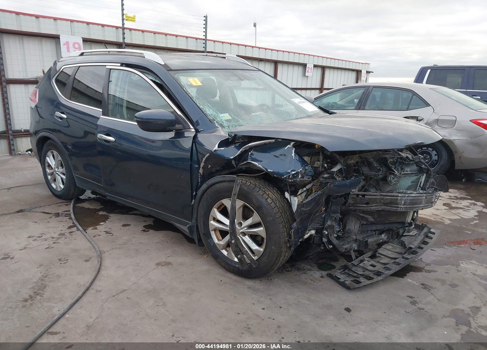 2016 NISSAN ROGUE SV VIN: JN8AT2MT0GW030073