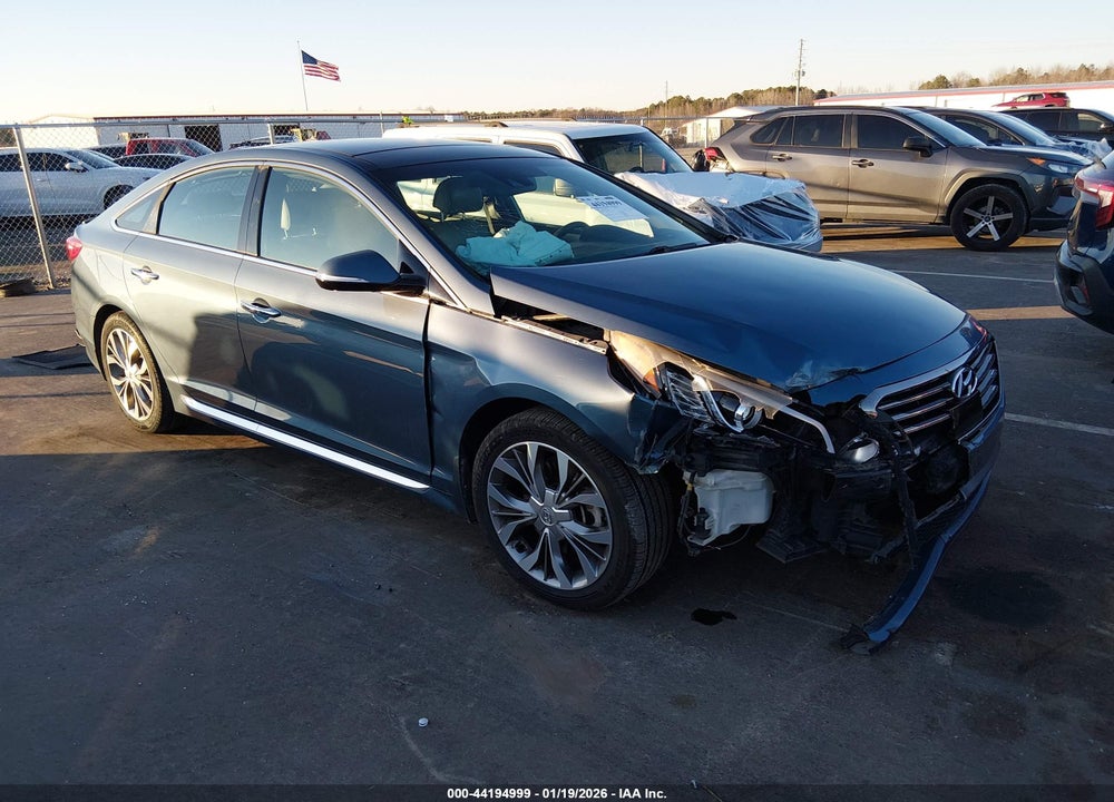 2015 HYUNDAI SONATA LIMITED 2.0T VIN: 5NPE34AB6FH188295