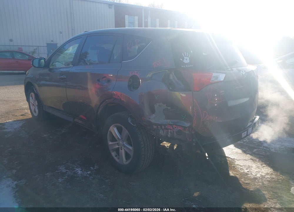 2014 TOYOTA RAV4 XLE VIN: 2T3RFREV8EW160998