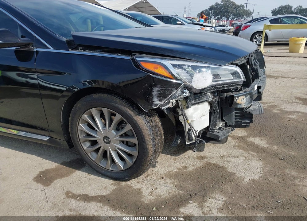 2015 HYUNDAI SONATA LIMITED VIN: 5NPE34AF1FH103138