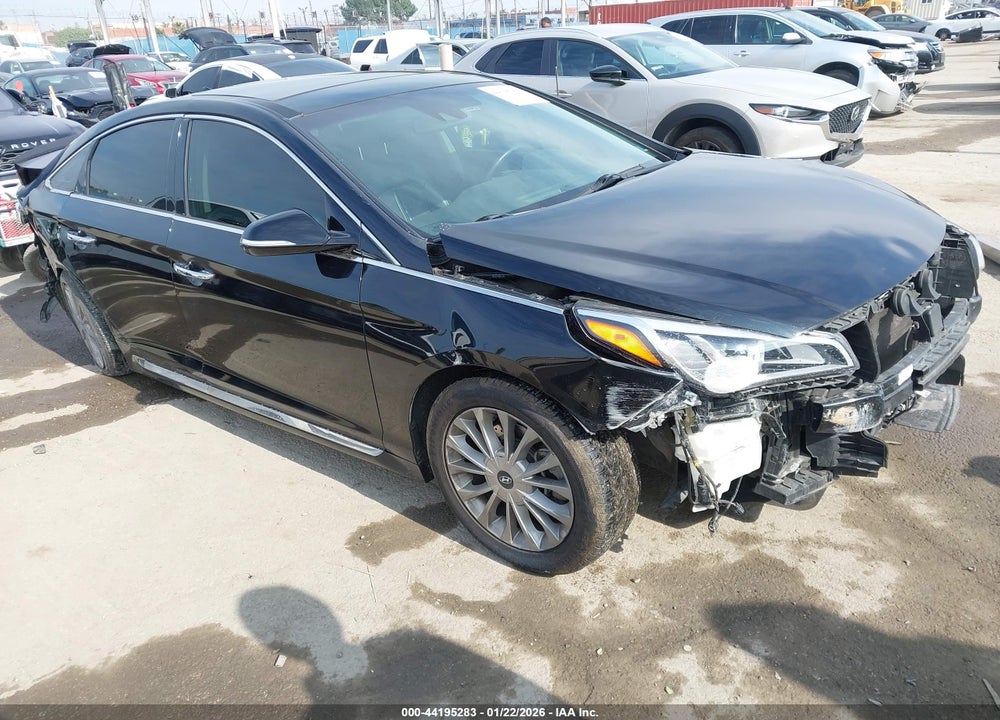 2015 HYUNDAI SONATA LIMITED VIN: 5NPE34AF1FH103138
