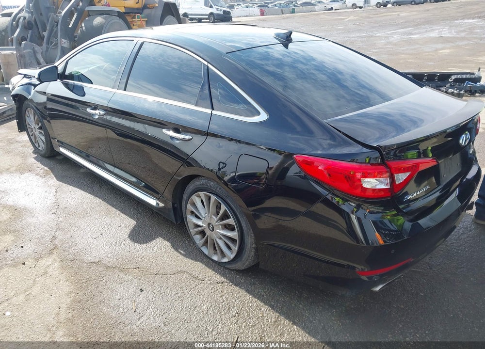 2015 HYUNDAI SONATA LIMITED VIN: 5NPE34AF1FH103138