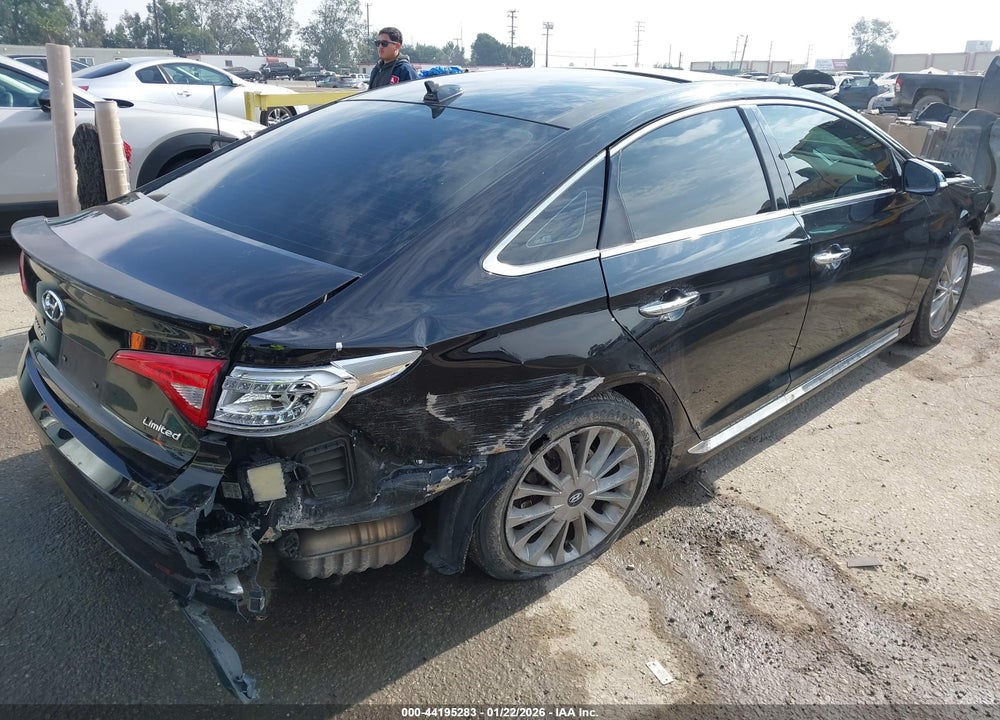 2015 HYUNDAI SONATA LIMITED VIN: 5NPE34AF1FH103138