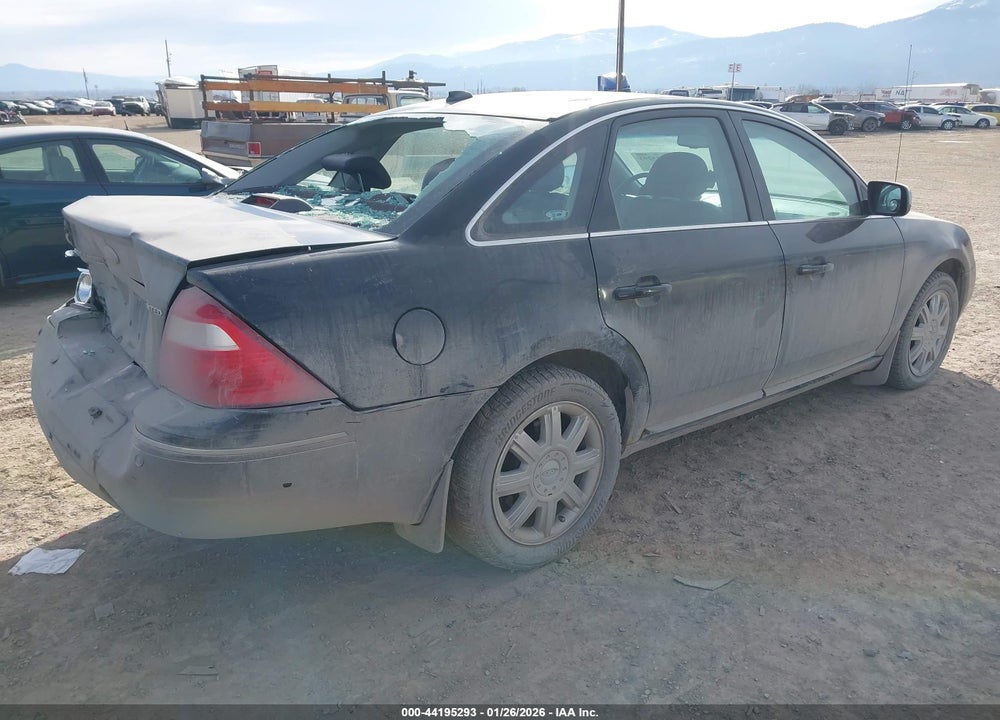 2007 FORD FIVE HUNDRED LIMITED VIN: 1FAHP28107G111579