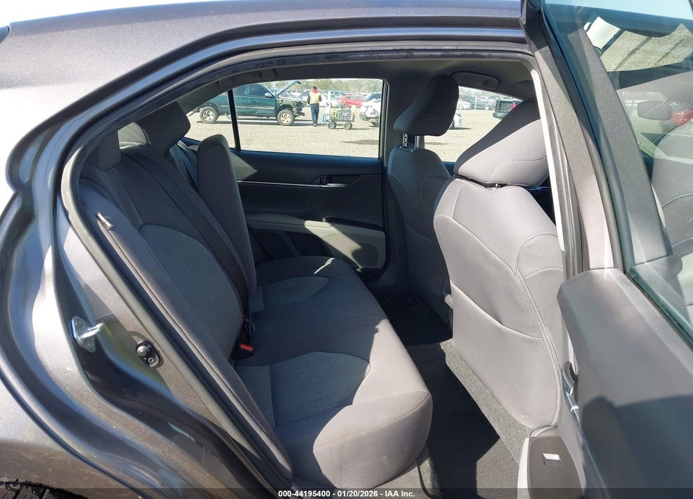 2021 TOYOTA CAMRY LE VIN: 4T1C11AKXMU604004
