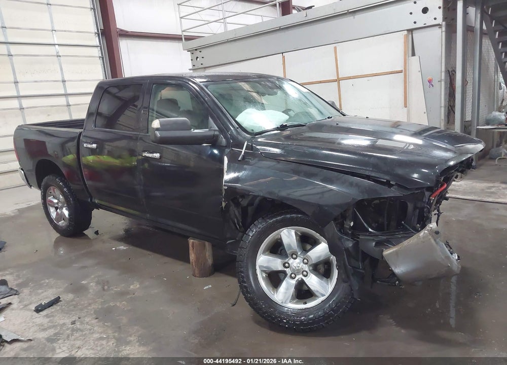 2015 RAM 1500 SLT VIN: 1C6RR7LT4FS782531