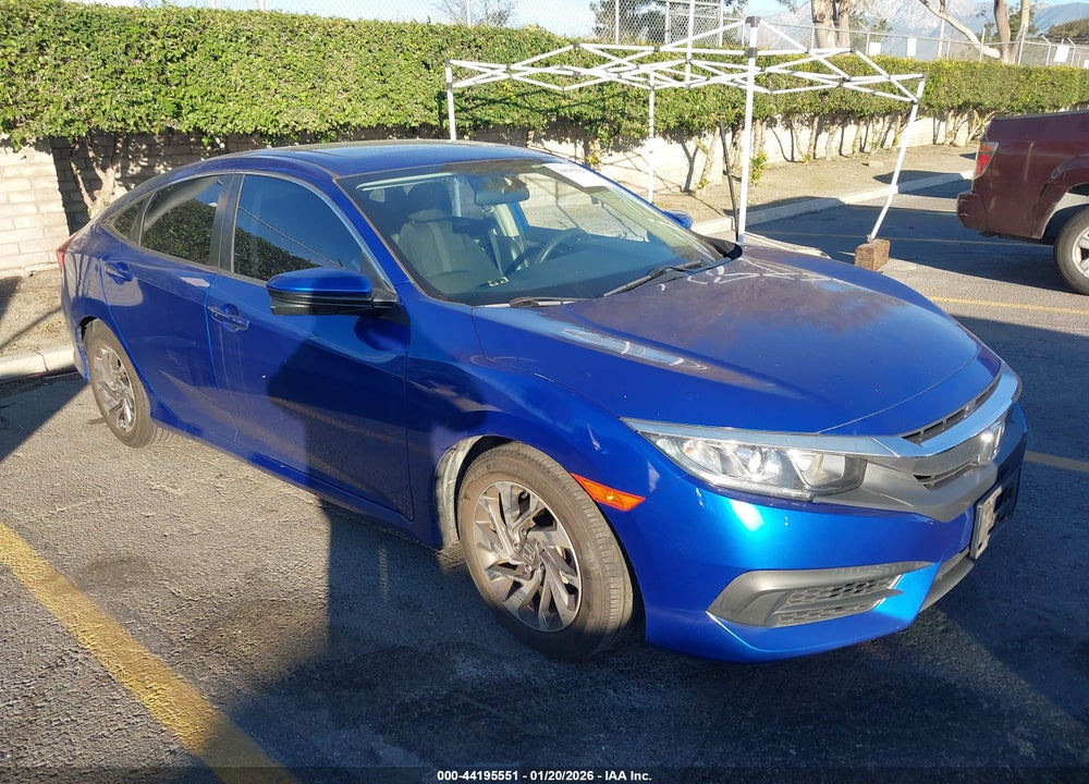 2018 HONDA CIVIC EX VIN: 2HGFC2F76JH557124