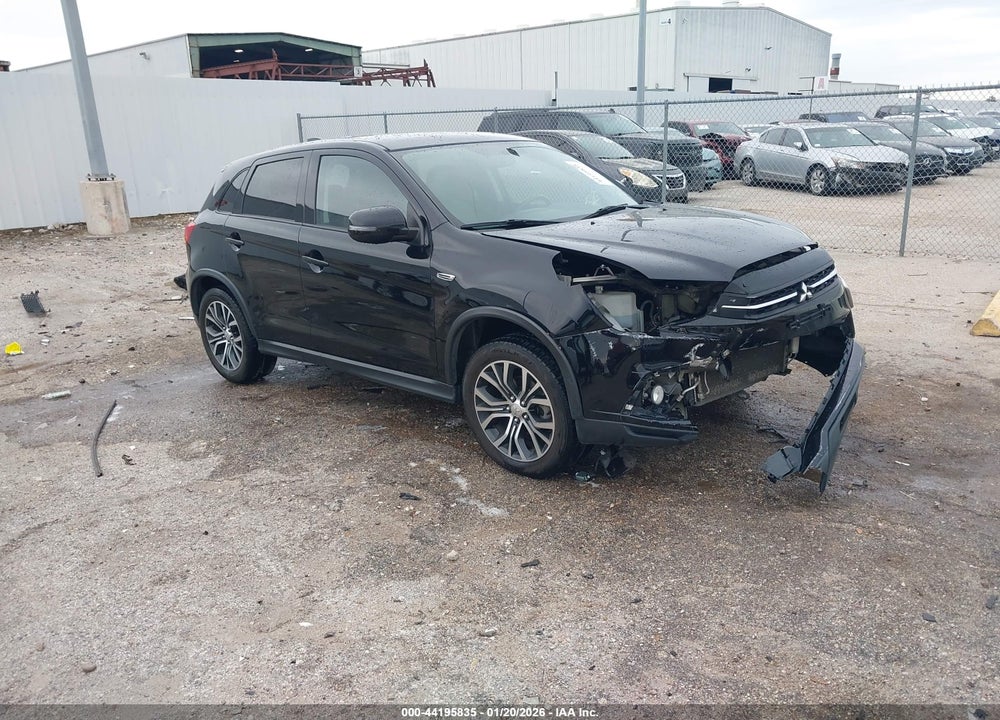 2018 MITSUBISHI OUTLANDER SPORT 2.4 SE VIN: JA4AP3AW8JZ001845