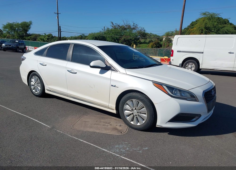 2017 HYUNDAI SONATA HYBRID SE VIN: KMHE24L33HA066878
