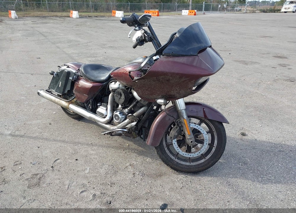 2018 HARLEY-DAVIDSON FLTRX ROAD GLIDE VIN: 1HD1KHC18JB662771