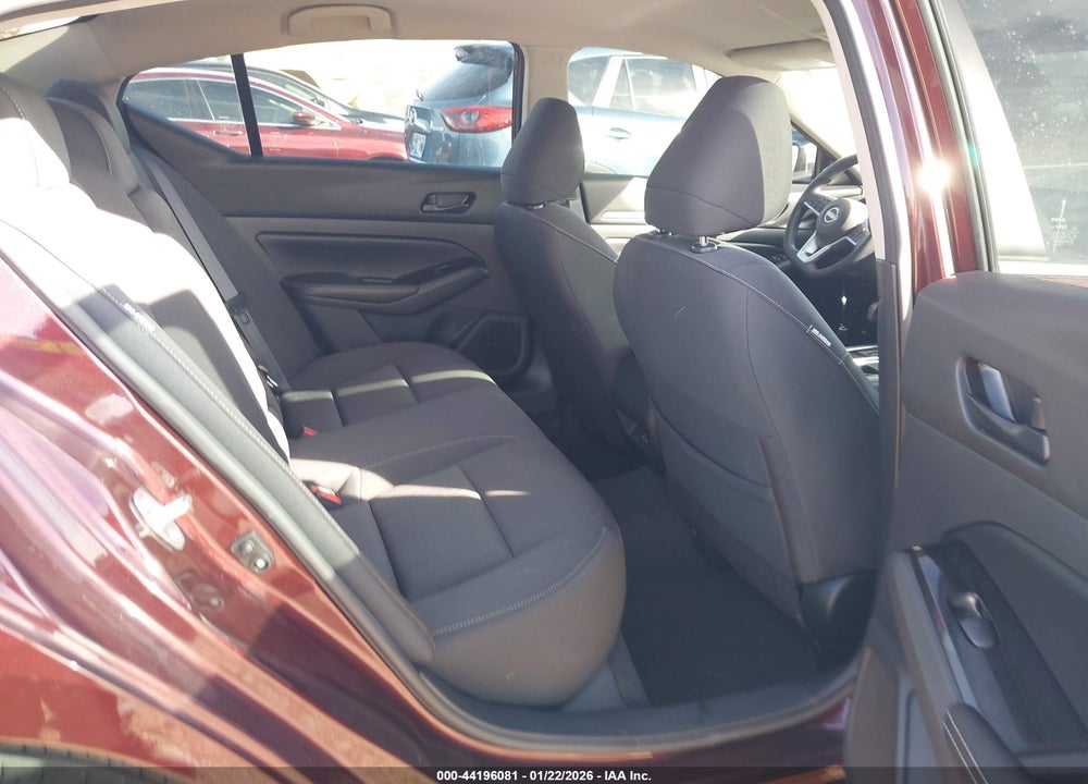 2023 NISSAN ALTIMA SV FWD VIN: 1N4BL4DVXPN421501