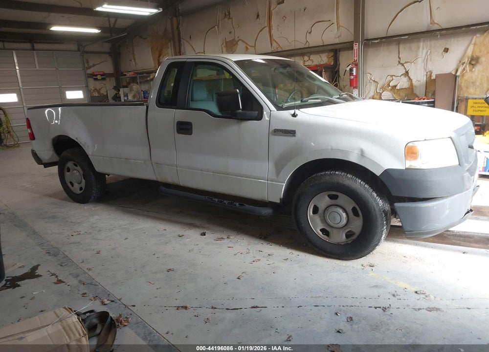 2007 FORD F-150 STX/XL/XLT VIN: 1FTRF12227NA82000