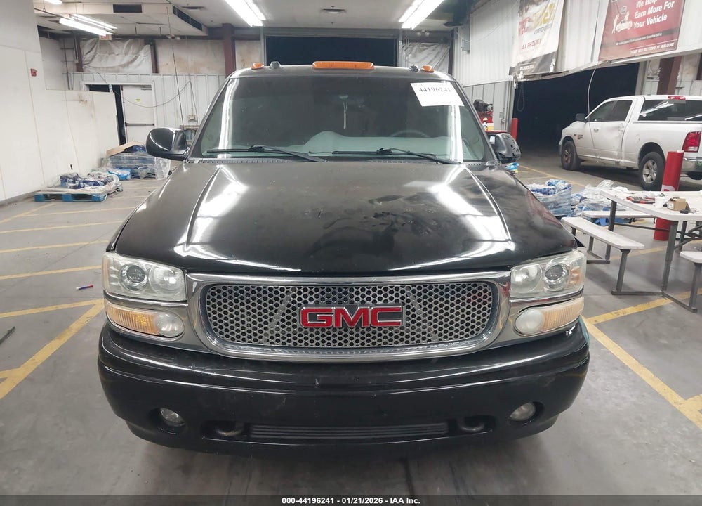 2004 GMC SIERRA 1500 DENALI VIN: 2GTFK69UX41182653