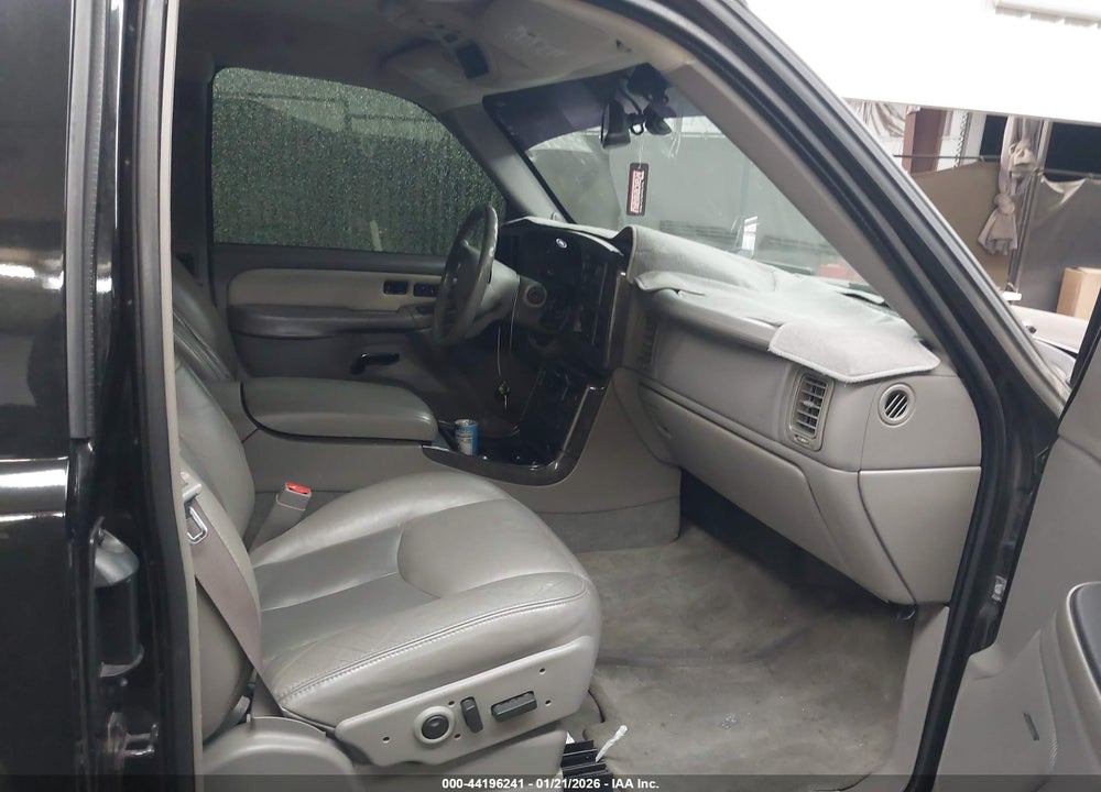 2004 GMC SIERRA 1500 DENALI VIN: 2GTFK69UX41182653