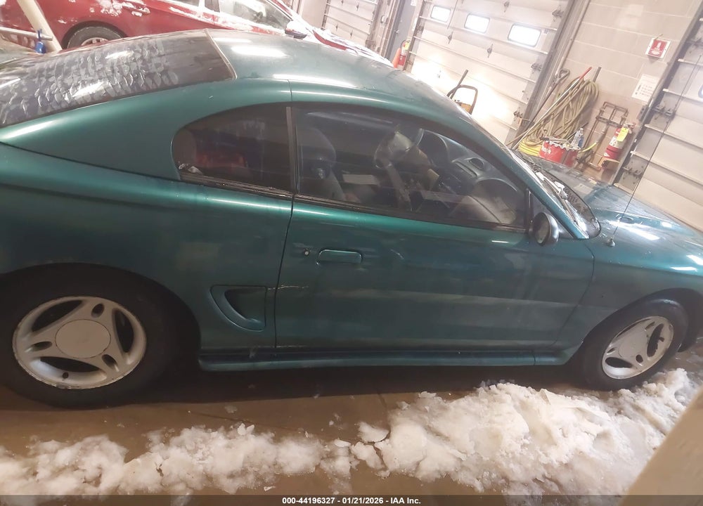 1996 FORD MUSTANG VIN: 1FALP4045TF119687