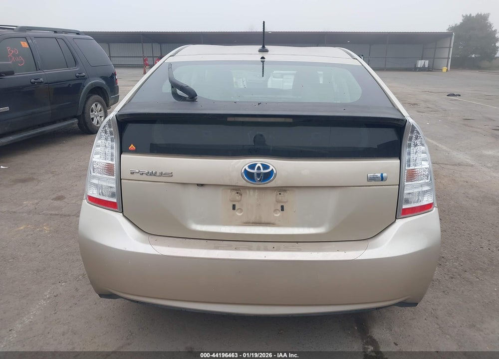 2011 TOYOTA PRIUS THREE VIN: JTDKN3DU3B1402004