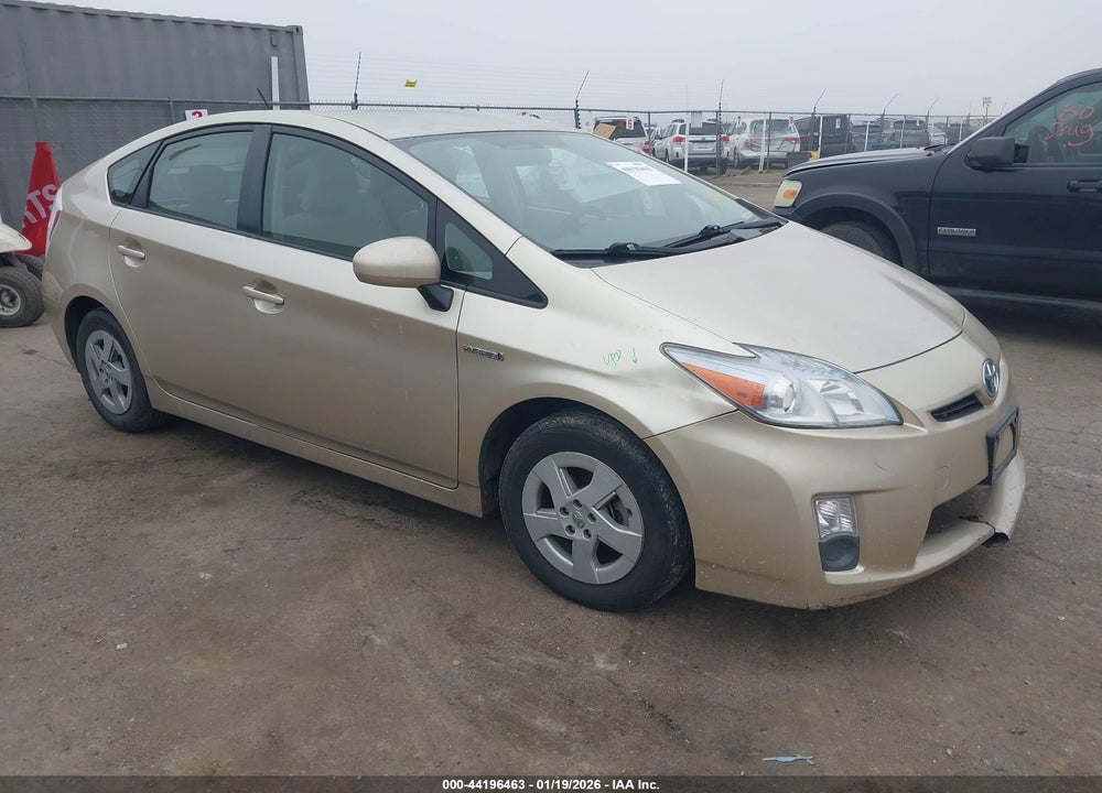2011 TOYOTA PRIUS THREE VIN: JTDKN3DU3B1402004