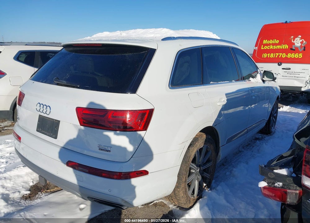 2018 AUDI Q7 3.0T PREMIUM VIN: WA1VAAF75JD013344