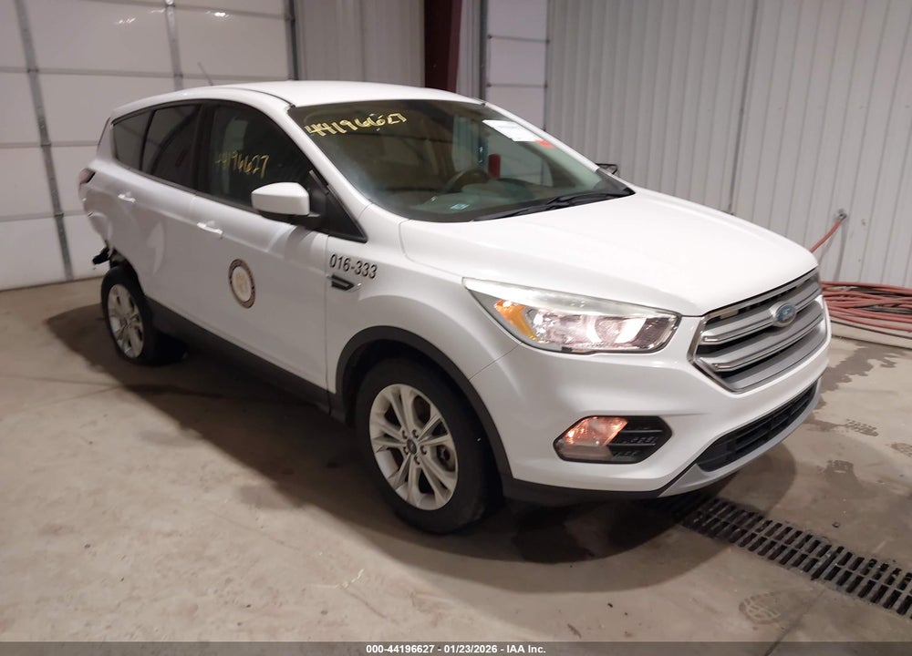 2017 FORD ESCAPE SE VIN: 1FMCU9GD4HUB90433