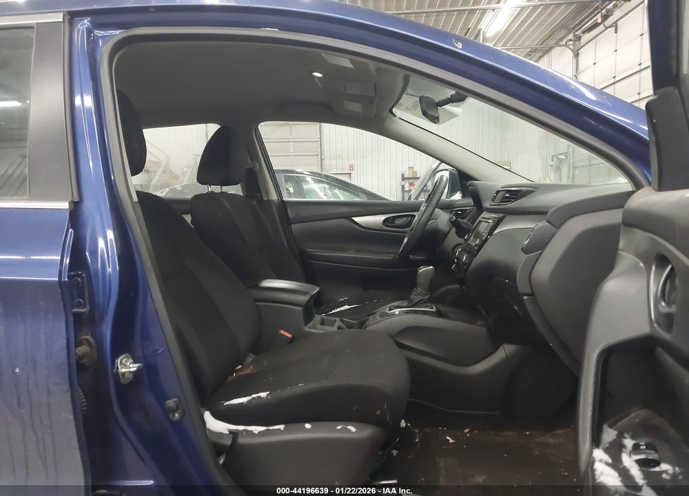 2019 NISSAN ROGUE SPORT S VIN: JN1BJ1CP2KW235622