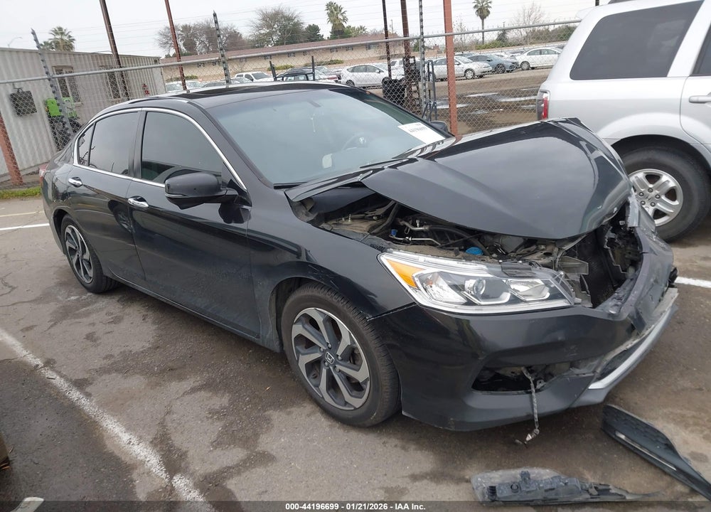 2016 HONDA ACCORD EX-L VIN: 1HGCR2F81GA019755