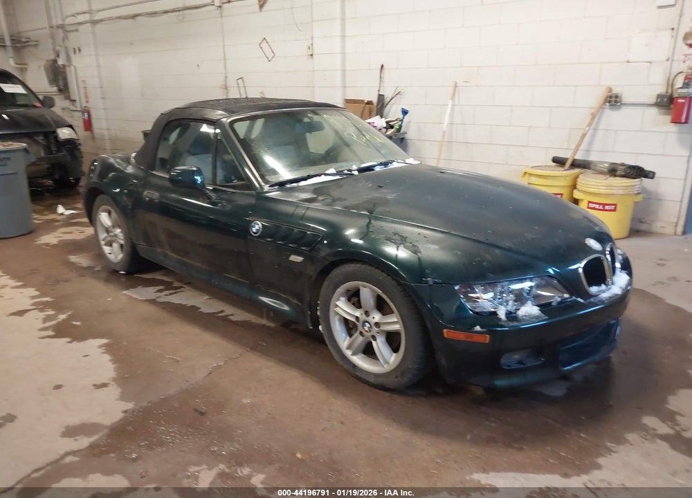 2000 BMW Z3 2.3 VIN: WBACH9341YLF90258