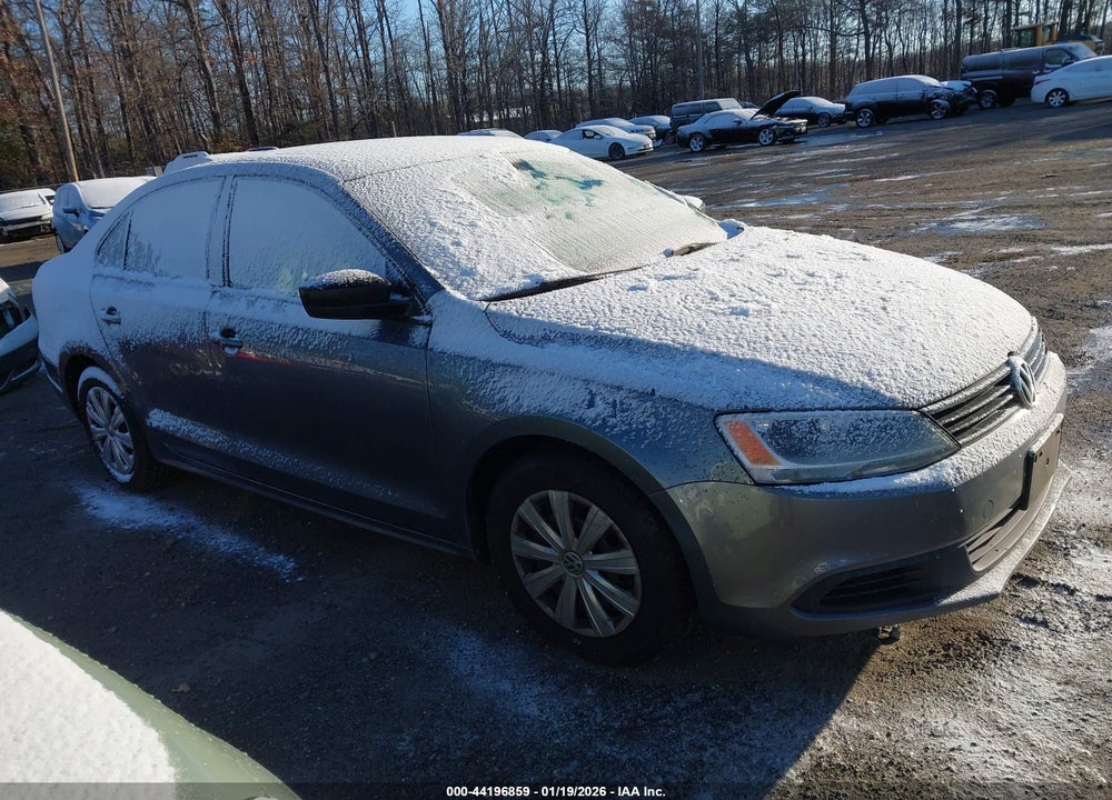 2013 VOLKSWAGEN JETTA 2.0L S VIN: 3VW2K7AJ3DM401917