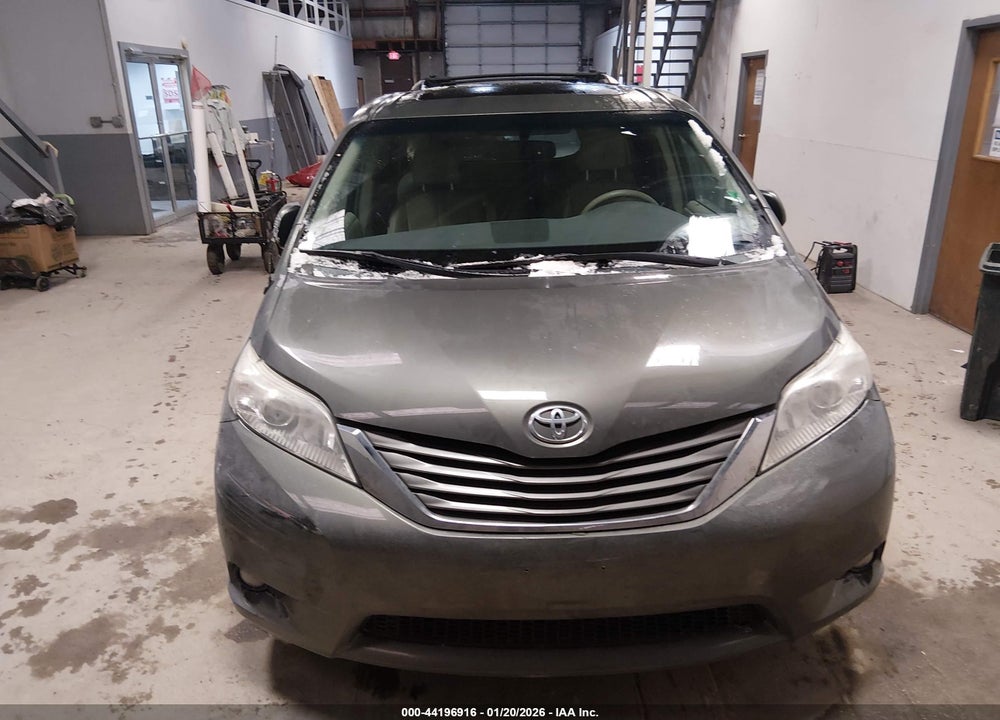 2012 TOYOTA SIENNA XLE V6 8 PASSENGER VIN: 5TDYK3DCXCS259163